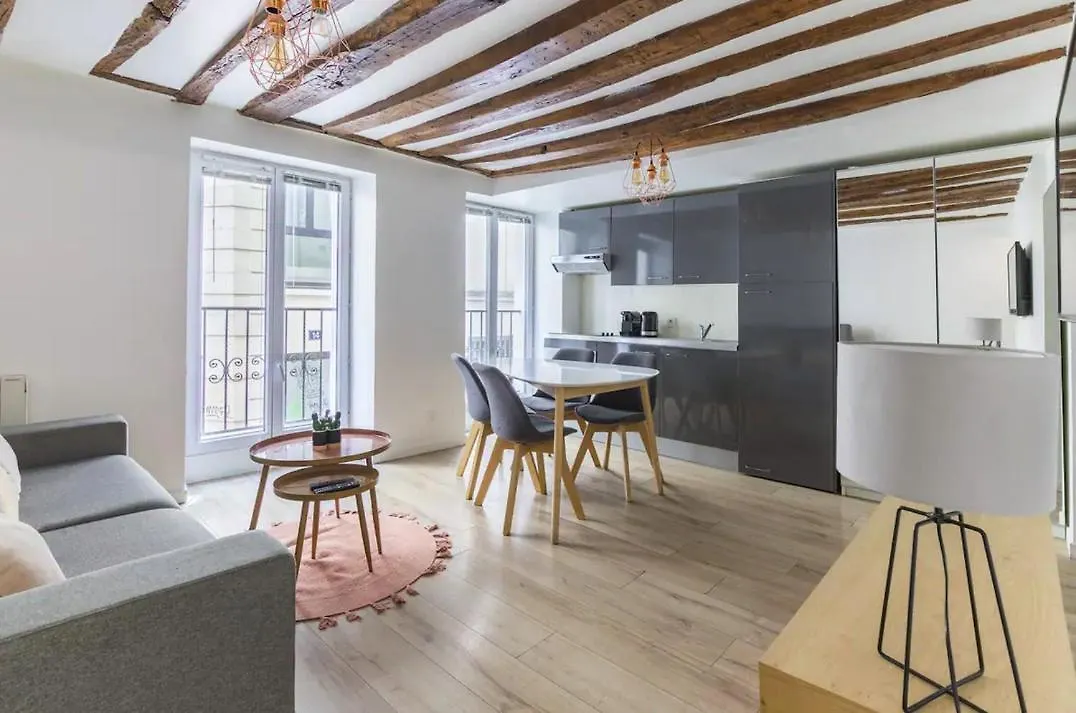 Apartment Home Suite Home Grands Boulevards 11 Paris France